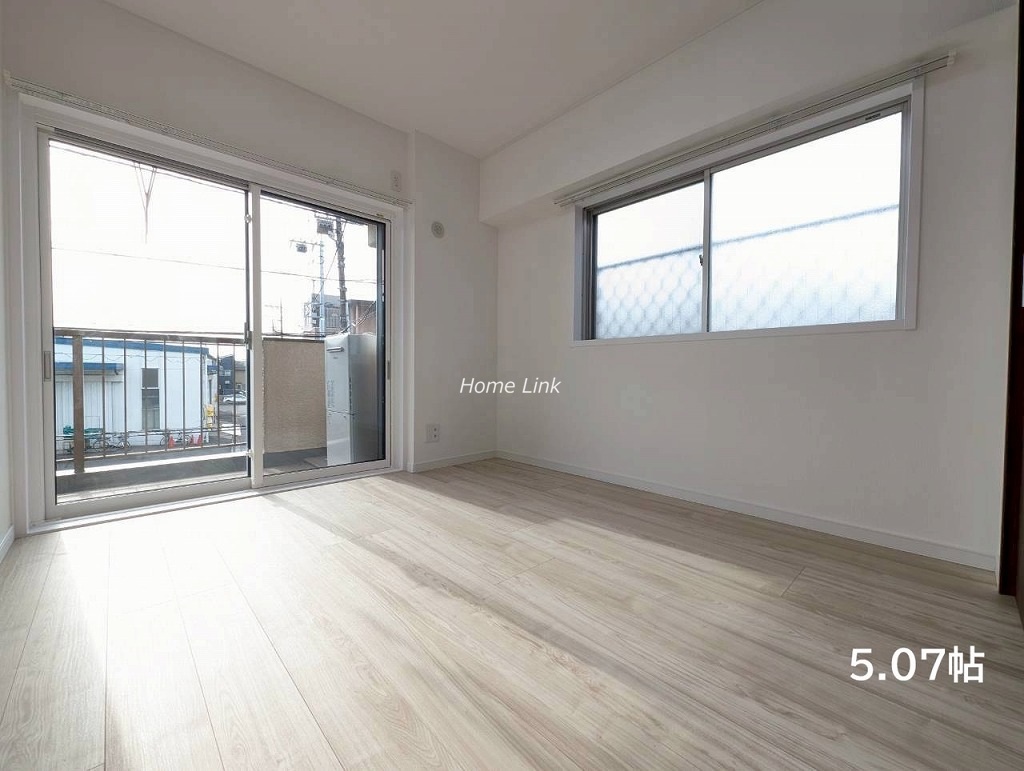 新ときわ台ローヤルコーポ2階　2階西向き角住戸(階下に住戸なし)